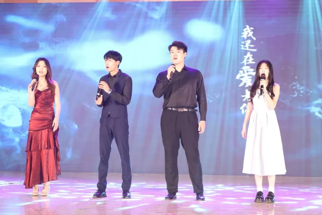 20个节目涵盖声乐