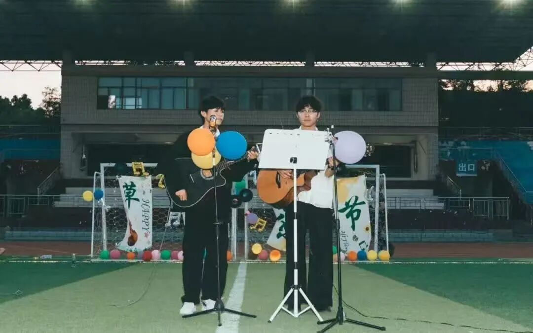 本次音乐节汇聚全校多个亚美体育是正规