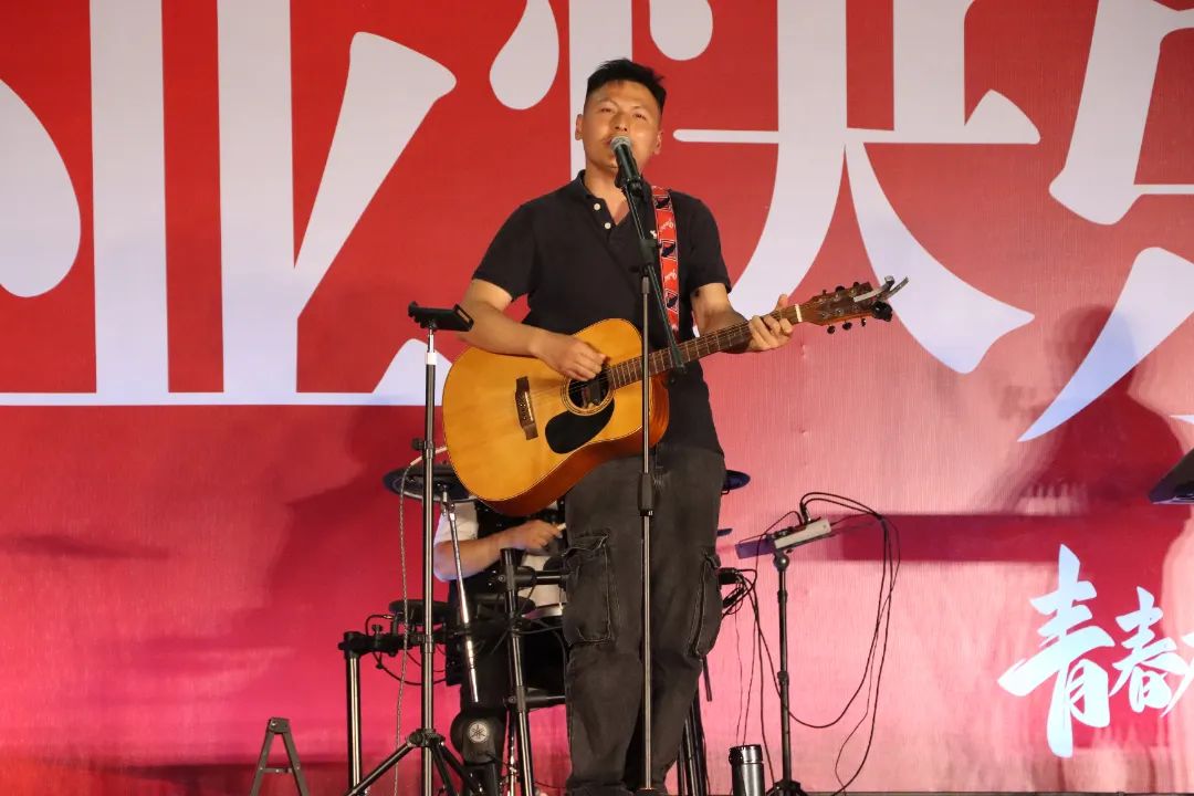 团委主办