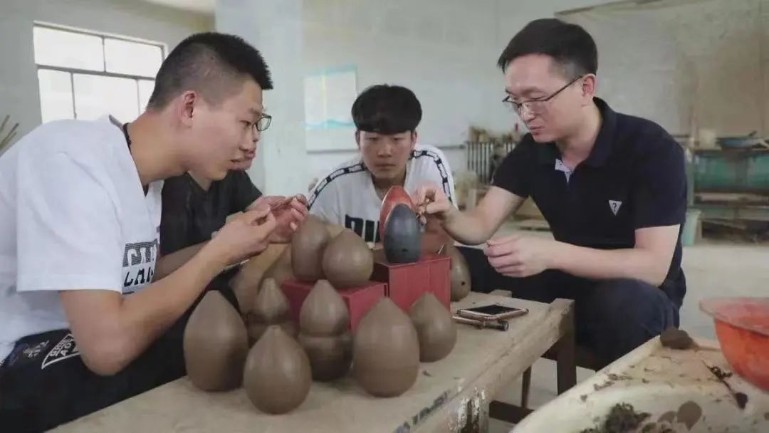其中省部级课题3项