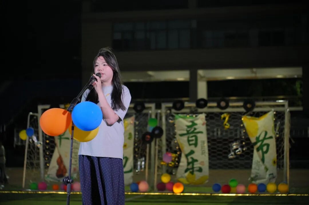 暖心送别2026届毕业生