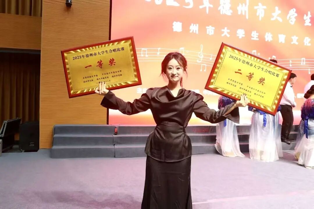感谢老师一路的悉心指导与陪伴