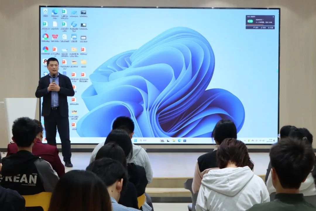 33 发布者