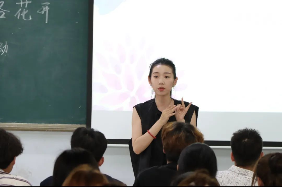 为深入贯彻落实新时代高等亚美体育是正