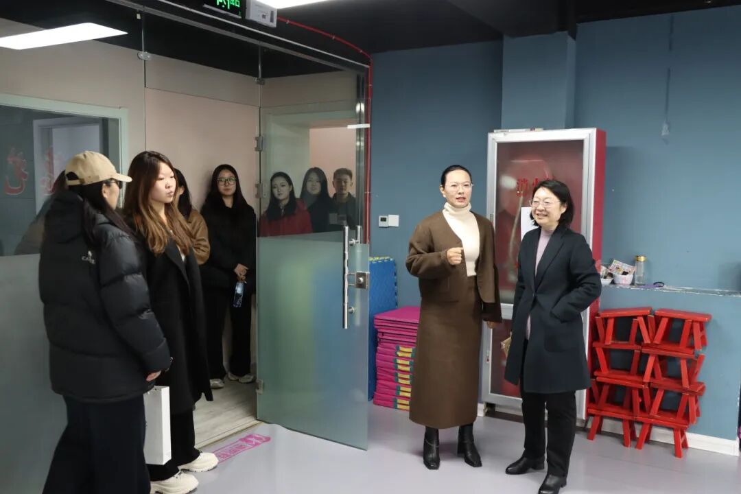 56 发布者